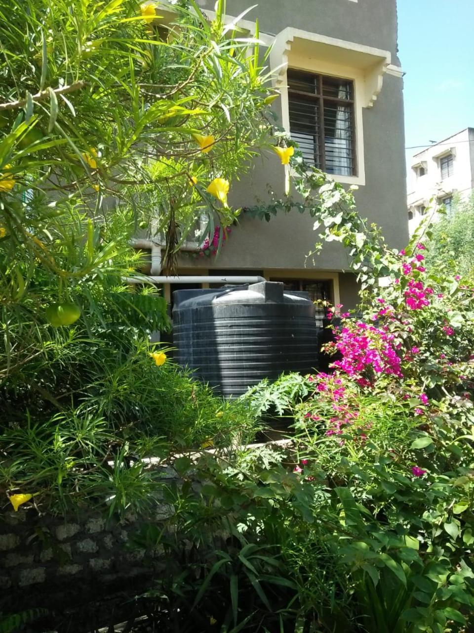 Cingaki Hotel Mombasa Esterno foto